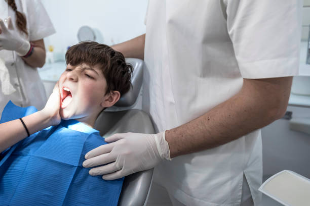 Best Emergency Dental Extractions in Summit View, WA